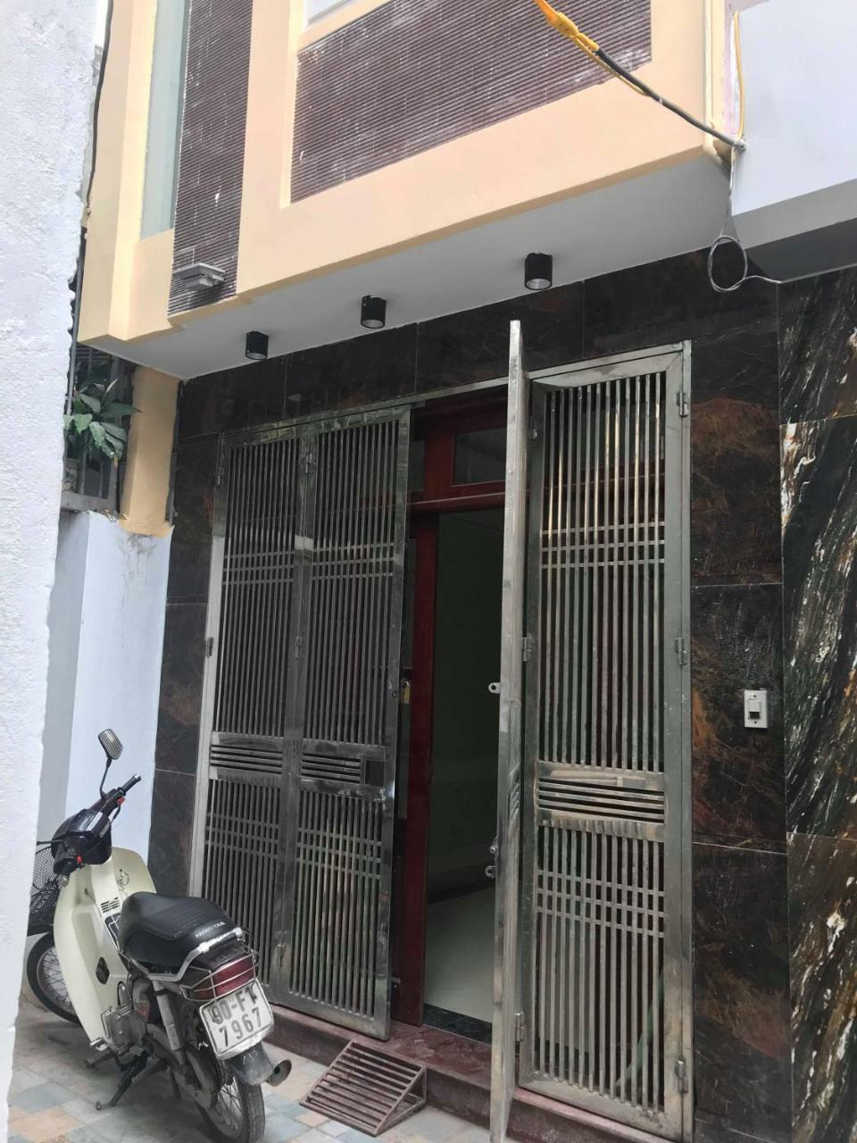 Ruby Lakeview Homestay Hanoi Buitenkant foto