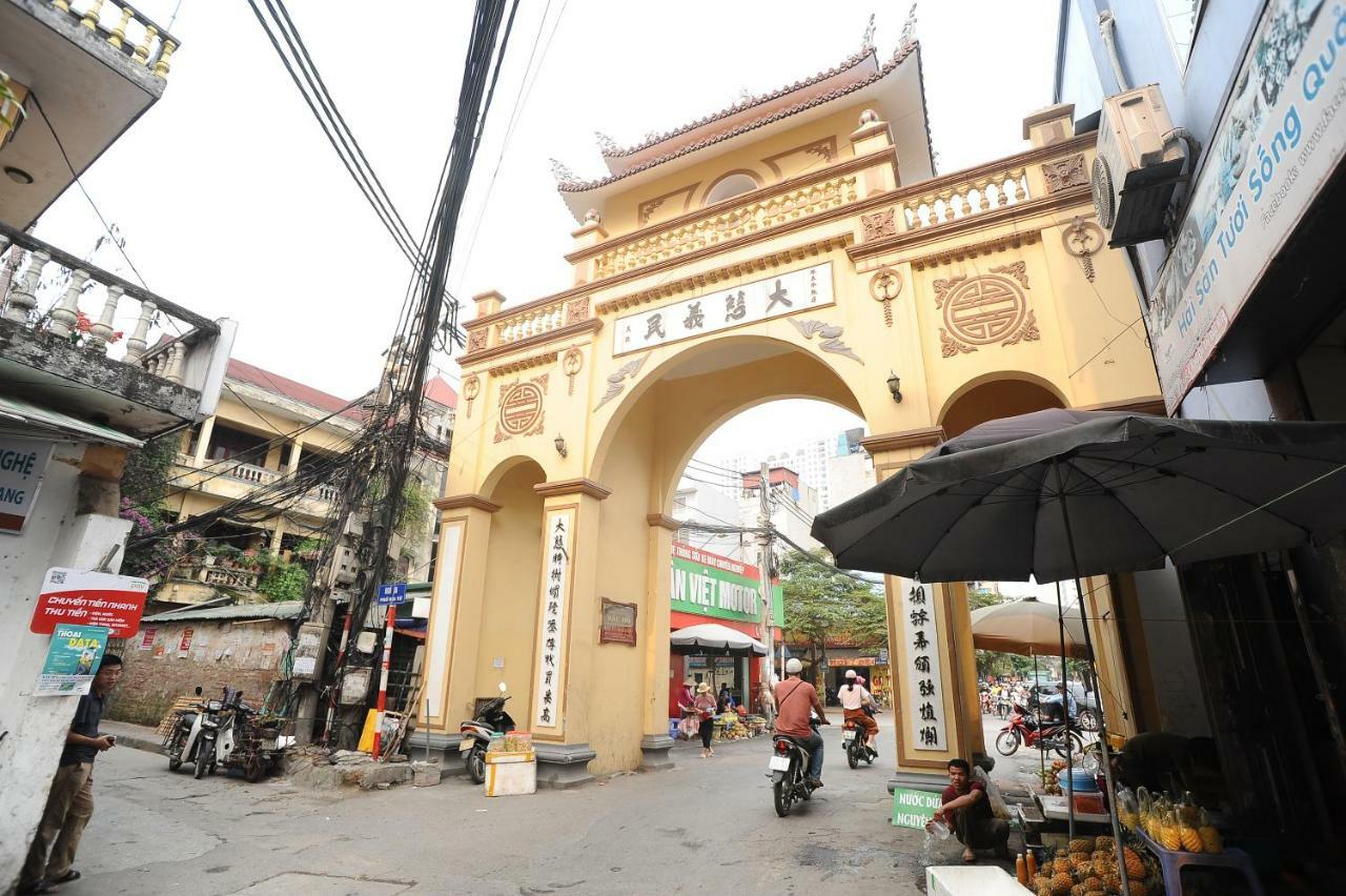 Ruby Lakeview Homestay Hanoi Buitenkant foto