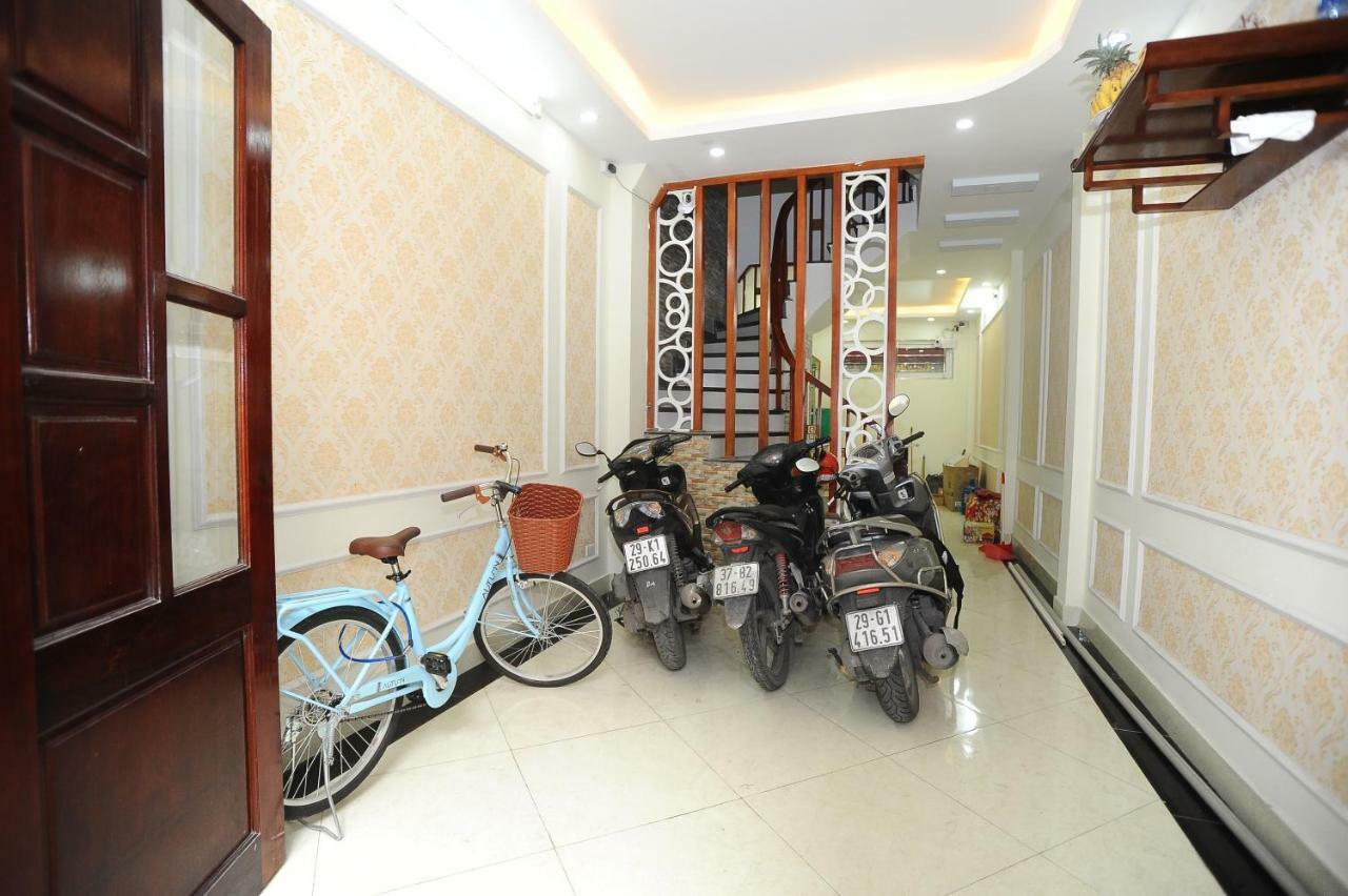 Ruby Lakeview Homestay Hanoi Buitenkant foto