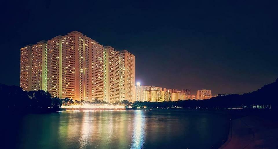 Ruby Lakeview Homestay Hanoi Buitenkant foto